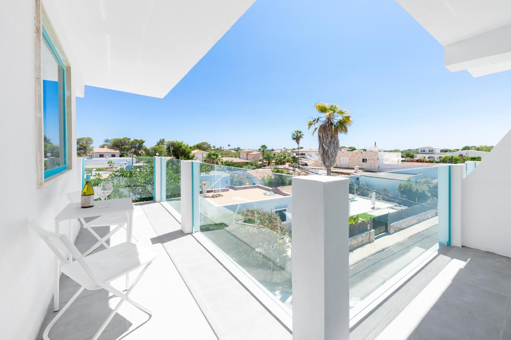 Hostal Cala Llombards Экстерьер фото